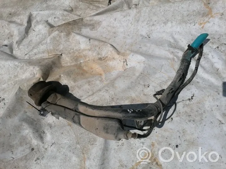 Peugeot 307 Tuyau de remplissage de réservoir de carburant 