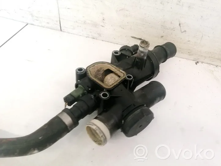 Ford Mondeo MK IV Boîtier de thermostat 9656182980