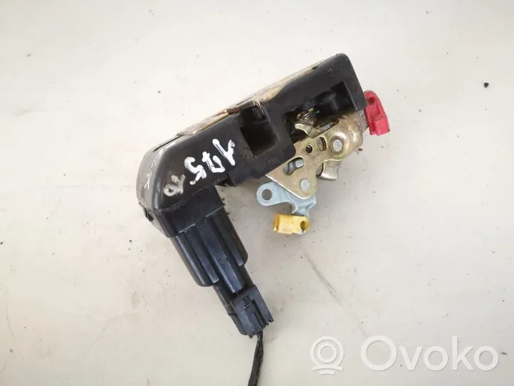 Chrysler Voyager Front door lock 