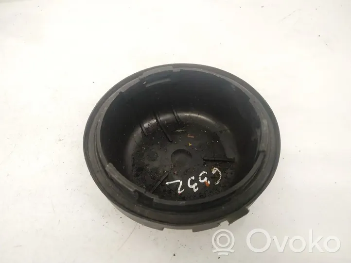 Volkswagen Vento Deckel Abdeckung Scheinwerfer 13472800