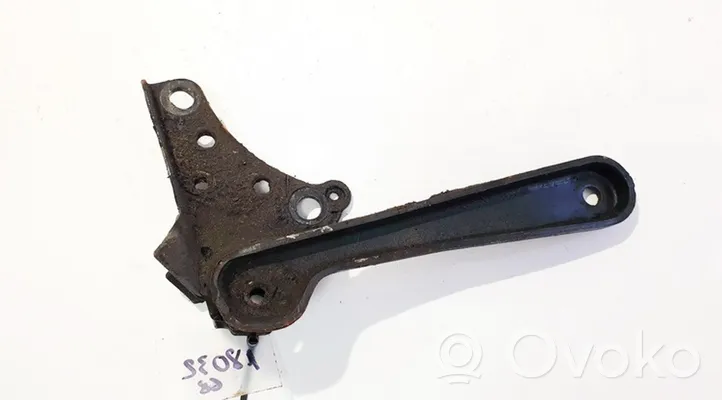 Citroen C3 Engine mounting bracket 