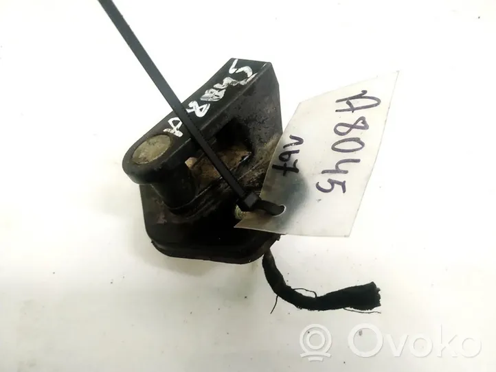 BMW 5 E39 Front door lock loop/hook striker 8176350