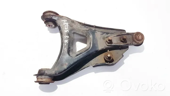 Renault Clio II Front lower control arm/wishbone e1018