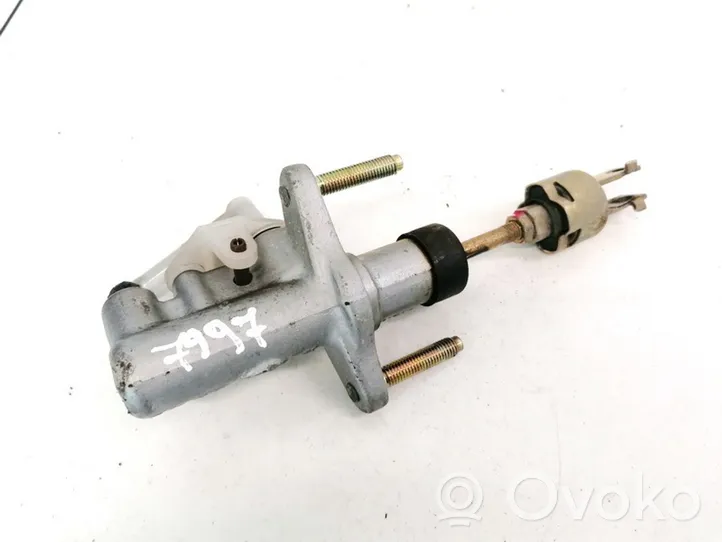 Toyota Corolla Verso E121 Główny cylinder sprzęgła 