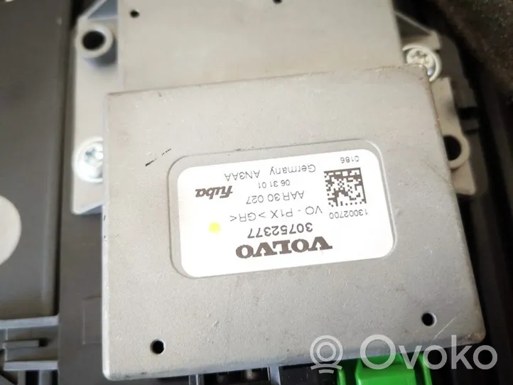 Volvo S40 Unidad de control/módulo del navegador GPS 30752377