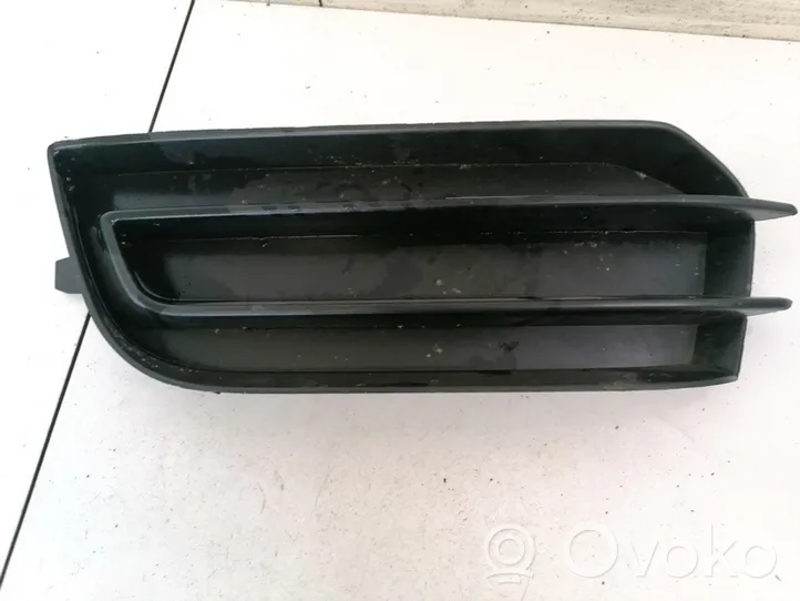 Audi A1 Front bumper lower grill 8X0807681