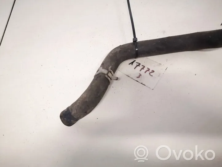 Toyota Avensis Verso Moottorin vesijäähdytyksen putki/letku 