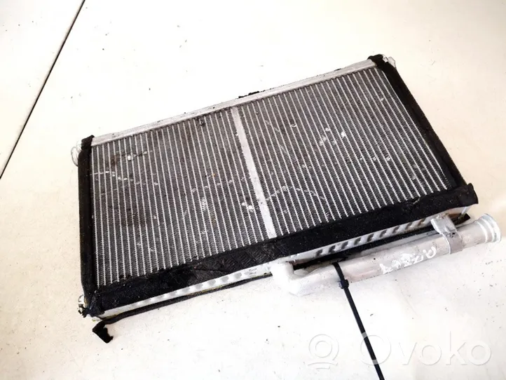 Audi A6 S6 C6 4F Radiateur de chauffage 