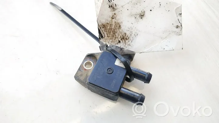 Hyundai i30 Exhaust gas pressure sensor 392102A800