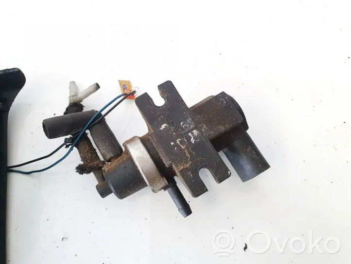 Volkswagen PASSAT B5.5 Turbo solenoid valve 72290320