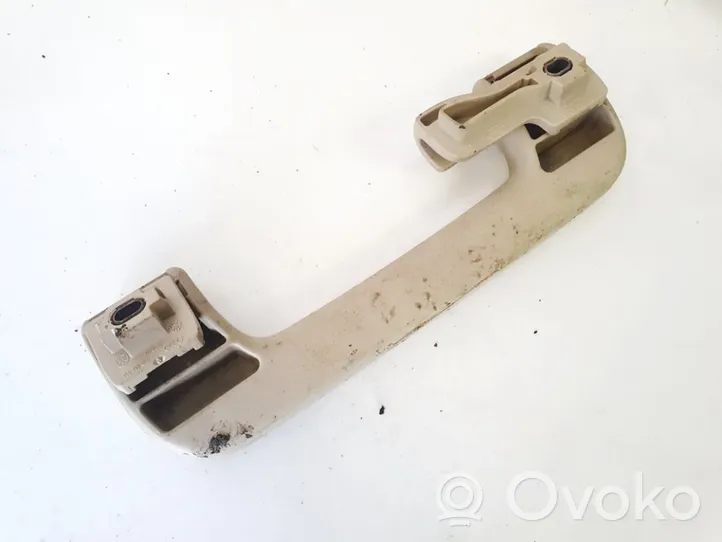 Subaru Legacy Maniglia interna tetto posteriore 8e0857607