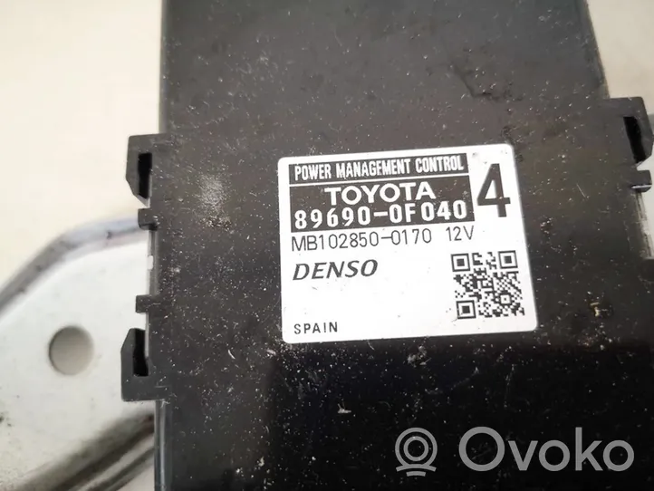 Toyota Verso Muut ohjainlaitteet/moduulit 896900f040