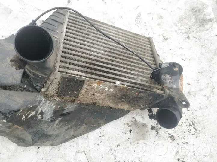 Audi A6 S6 C4 4A Chłodnica powietrza doładowującego / Intercooler 4a0145805k