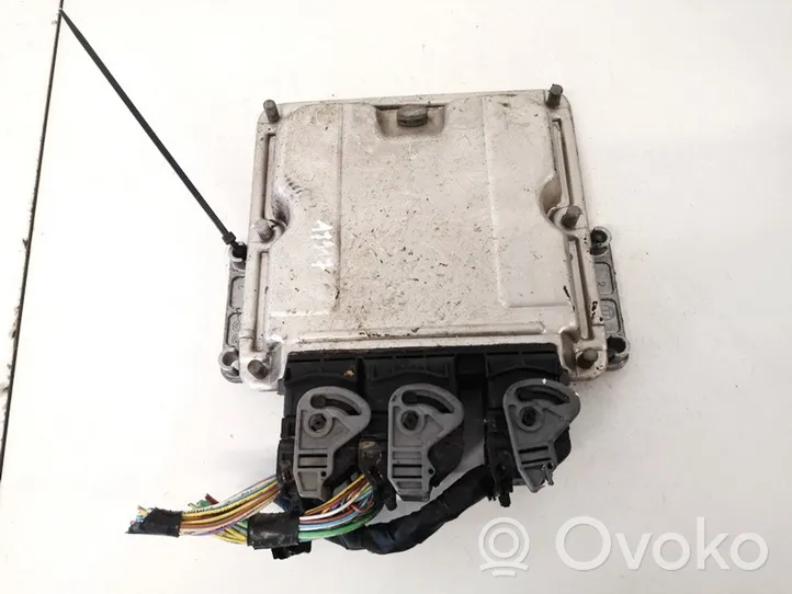 Fiat Ulysse Sterownik / Moduł ECU 0281011033