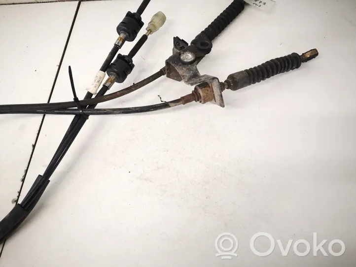 Volvo S40, V40 Gear shift cable linkage 30614219