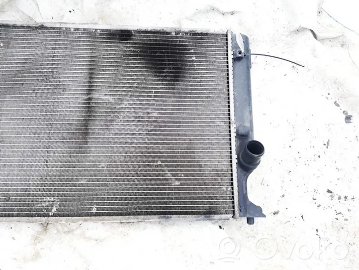 Toyota Corolla Verso AR10 Radiateur de refroidissement 