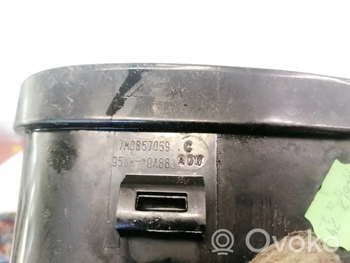 Ford Galaxy Отделка приборного щитка 7M0857059C