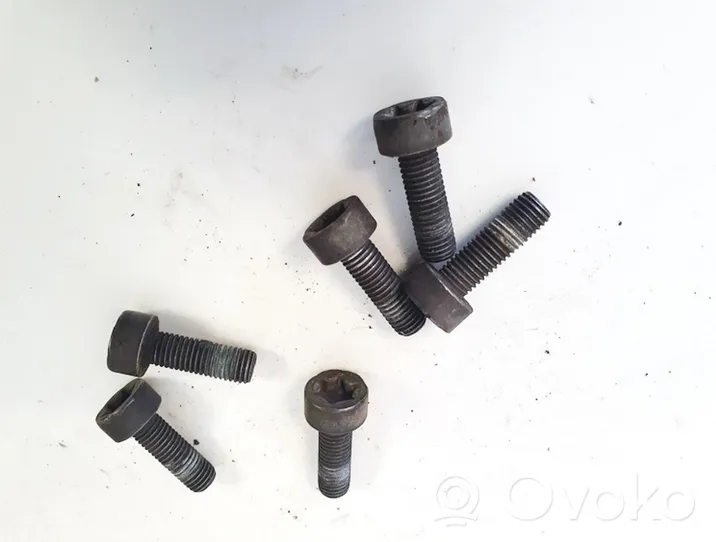Ford C-MAX II Nuts/bolts 