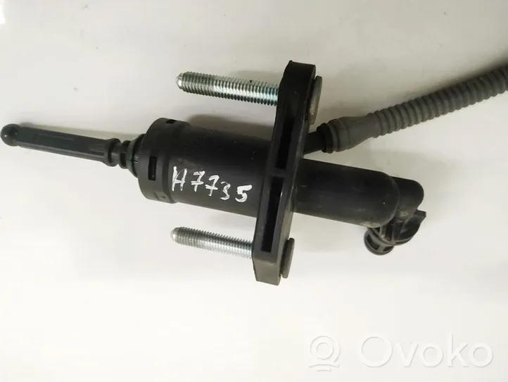 Opel Insignia A Główny cylinder sprzęgła 55561916