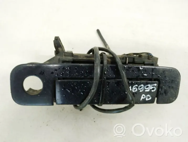 Audi A6 S6 C4 4A Front door interior handle 8d0837206a