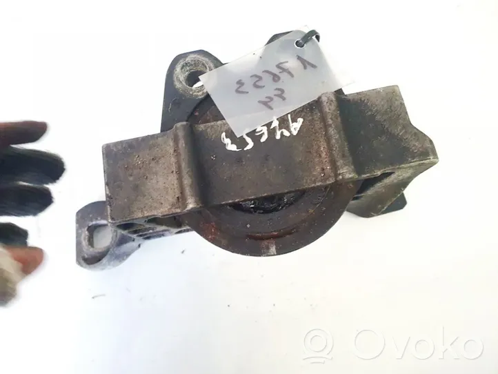 Volvo V50 Supporto di montaggio del motore 326b40