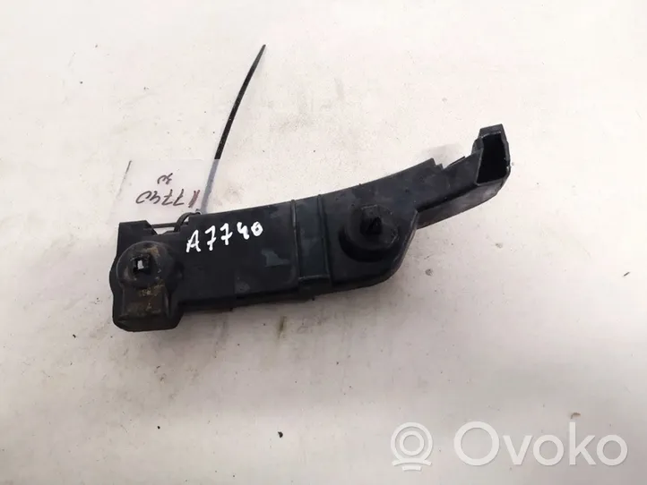 Toyota Corolla Verso E121 Rear bumper mounting bracket 