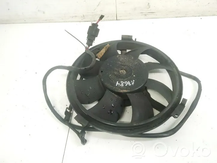 Volkswagen PASSAT B5.5 Convogliatore ventilatore raffreddamento del radiatore 