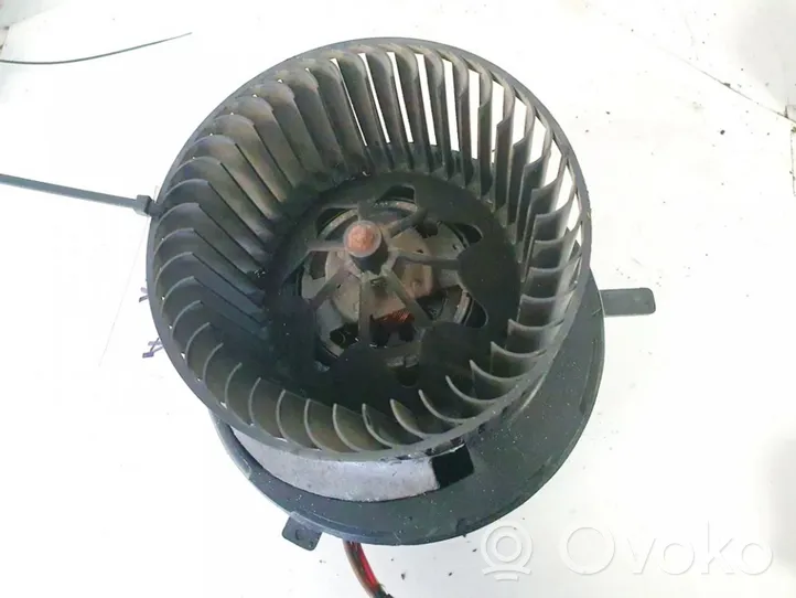 Volkswagen Golf V Soplador/ventilador calefacción f983229j