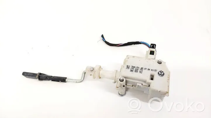 Volkswagen Touran I Central locking motor 1T0810773