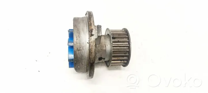 Chevrolet Captiva Pompe de circulation d'eau VKPC85611