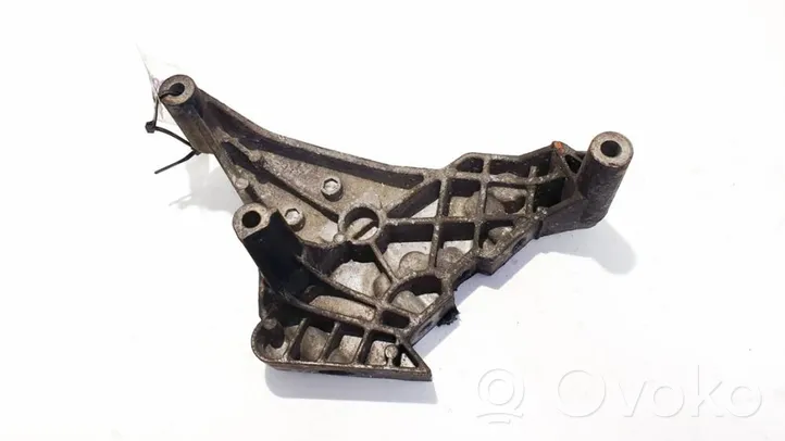 Volkswagen Caddy Engine mounting bracket 03g199207f