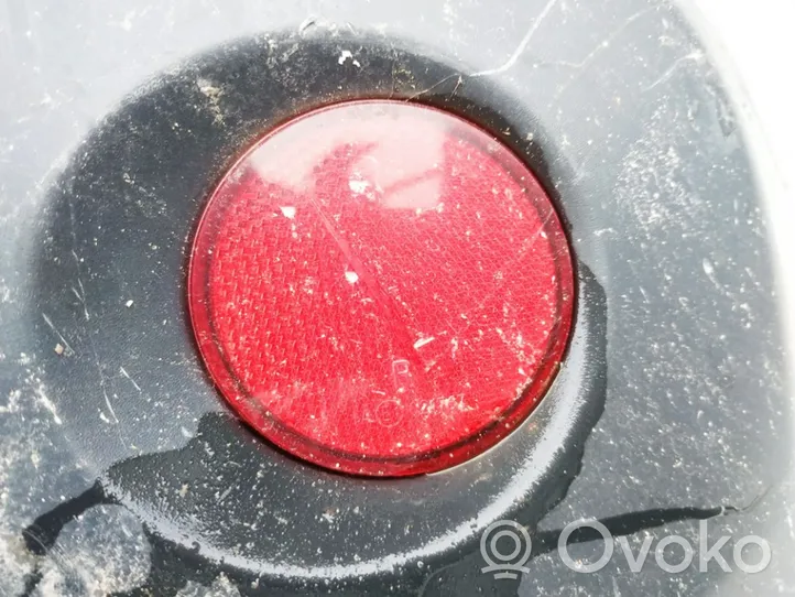 Nissan Qashqai Reflector de faros/luces traseros 