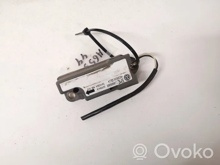 Seat Ibiza II (6k) Airbagsensor Crashsensor Drucksensor 1j0909606r