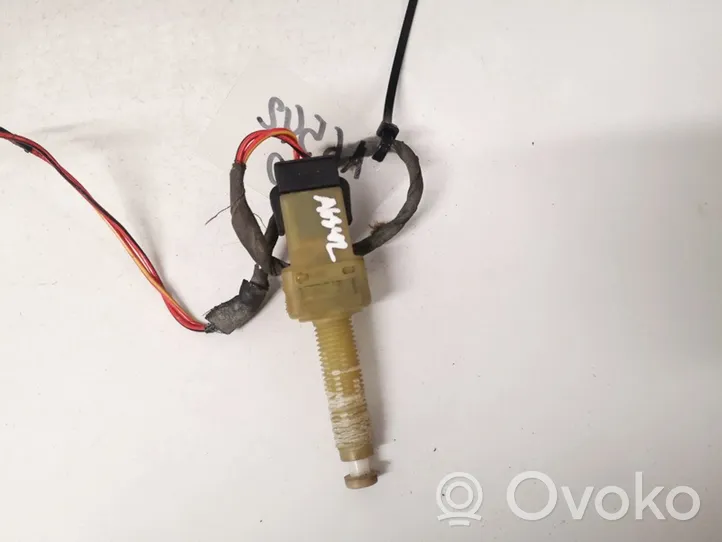 Audi 80 90 B3 Brake pedal sensor switch 443945515