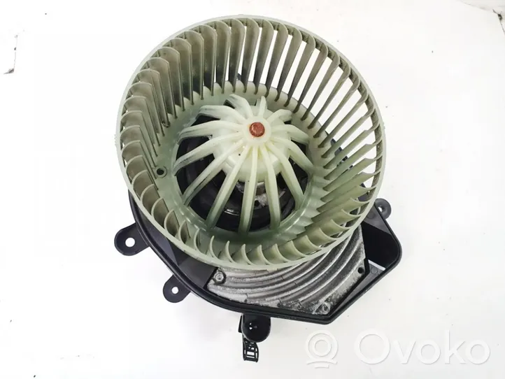 Volkswagen PASSAT B5.5 Ventola riscaldamento/ventilatore abitacolo 740221233f