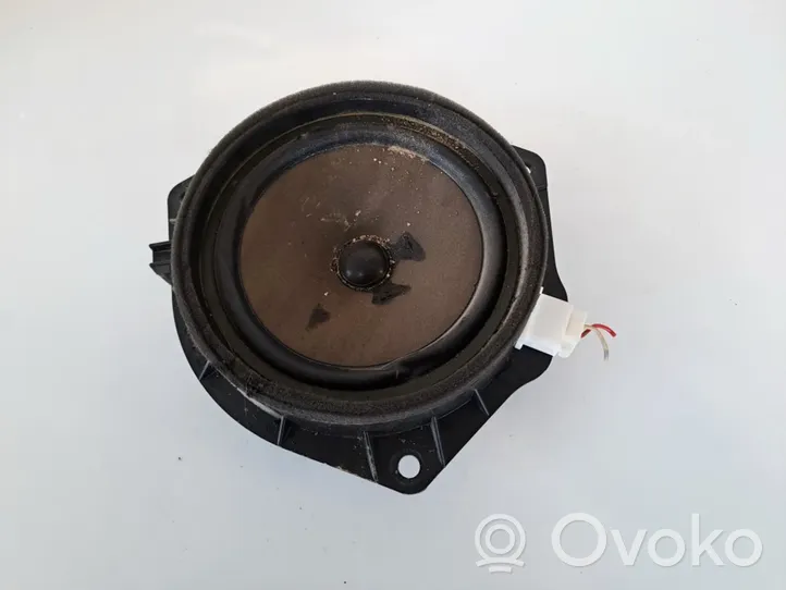 Toyota Yaris Verso Głośnik drzwi przednich 8616052030