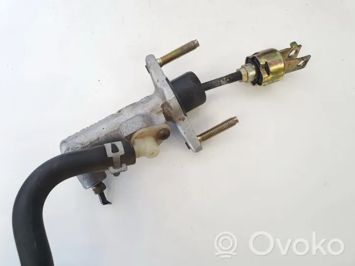 Toyota Avensis T220 Clutch master cylinder 