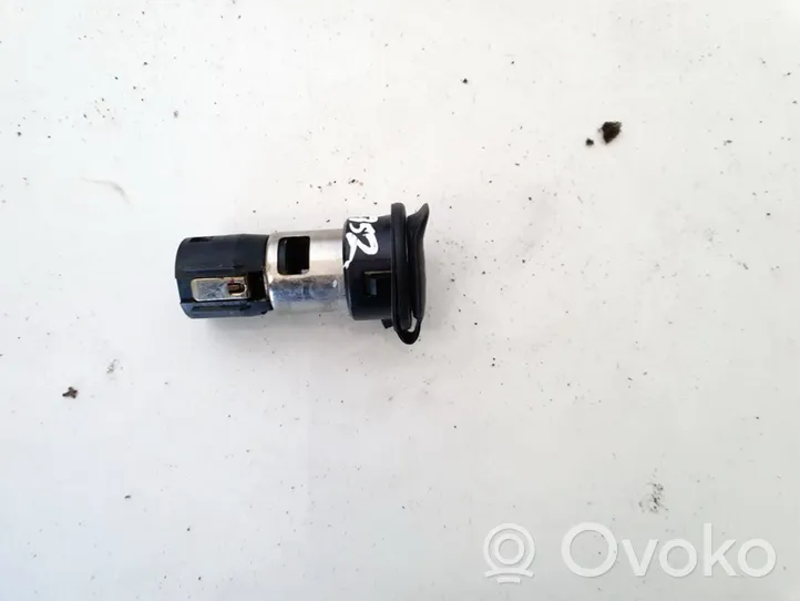 Opel Zafira A Cigarette lighter 