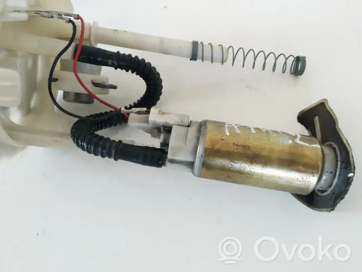 Citroen Xsara Picasso Pompe à carburant 9633294680