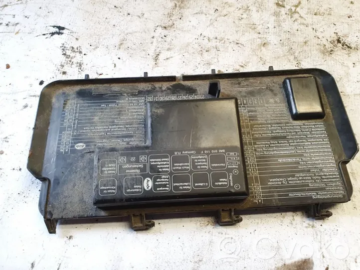 Audi 80 90 S2 B4 Fuse box cover 8a0941801