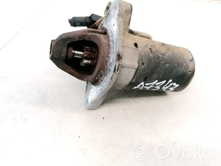 Peugeot 107 Starter motor 0001107439