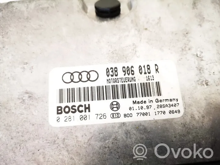 Audi A4 S4 B5 8D Sterownik / Moduł ECU 038906018r
