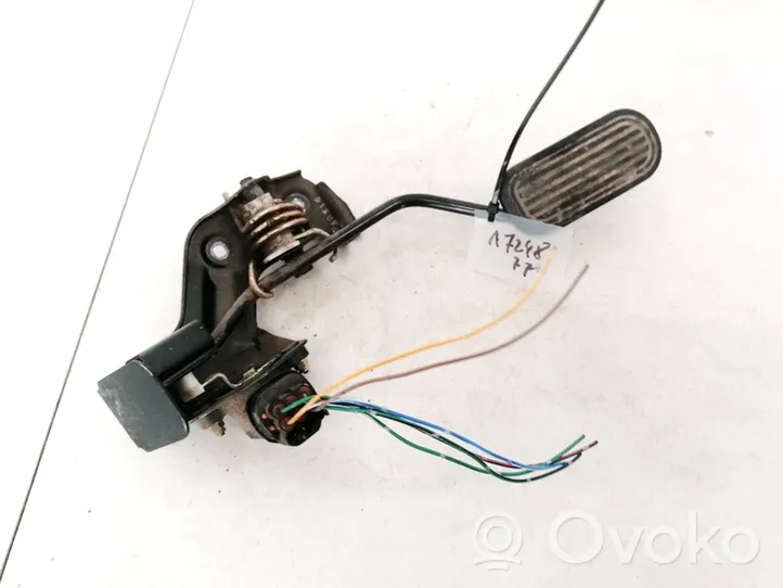 Toyota Avensis Verso Accelerator throttle pedal 