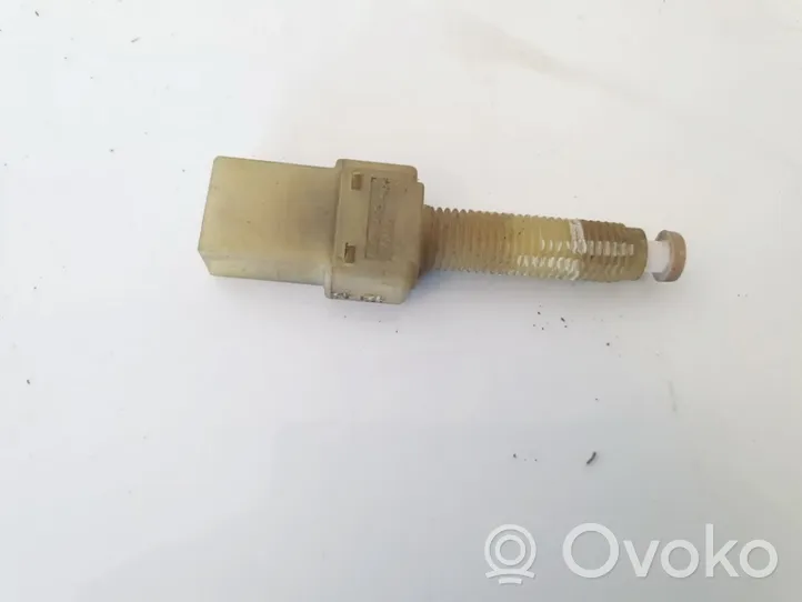 Audi 80 90 B3 Bremzes pedāļa sensors 443945515