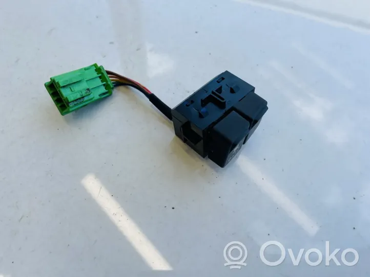 Volvo V50 Interruttore di controllo della trazione (ASR) 8691530