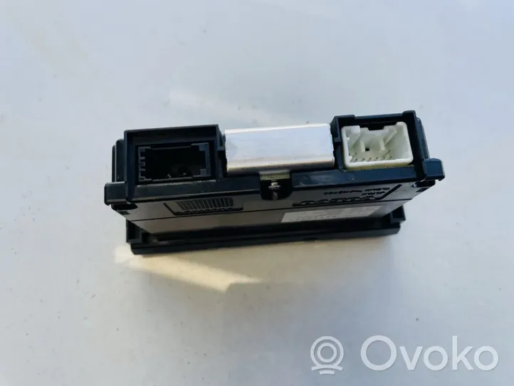 Volvo V50 Monitor / wyświetlacz / ekran 30775261