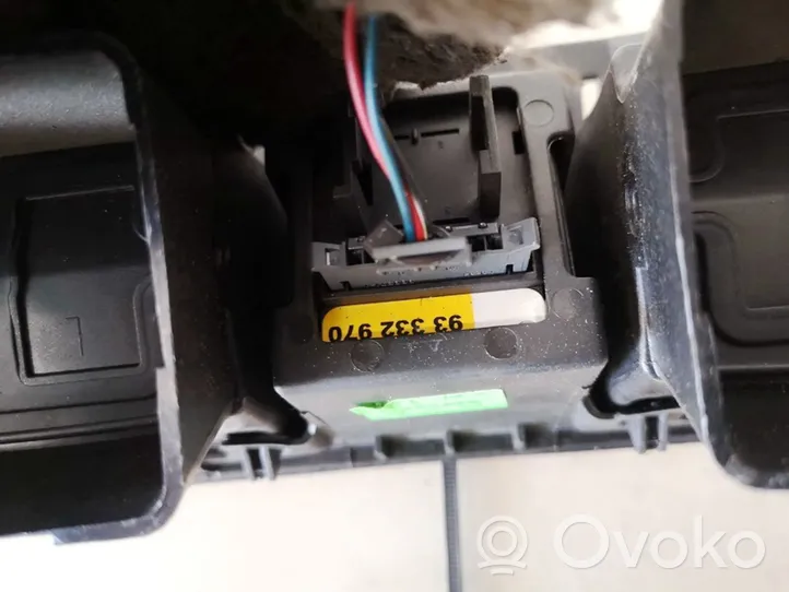 Opel Meriva A Hazard light switch 93332970