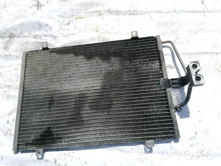 Renault Scenic I Jäähdyttimen lauhdutin (A/C) 7700418301C