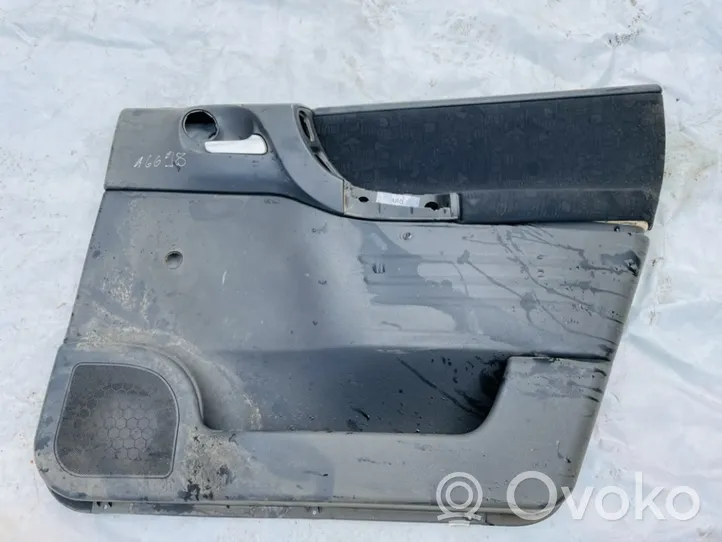 Opel Zafira A Takaoven verhoilu 009100390