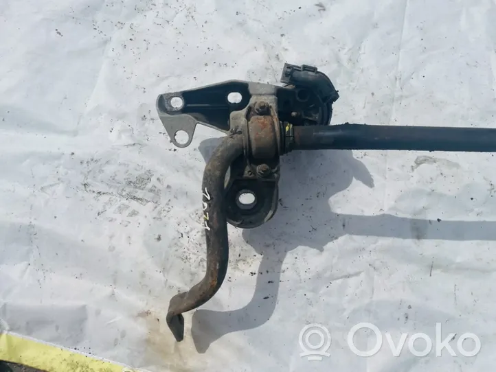 Volkswagen PASSAT B5 Stabilizator przedni / drążek 